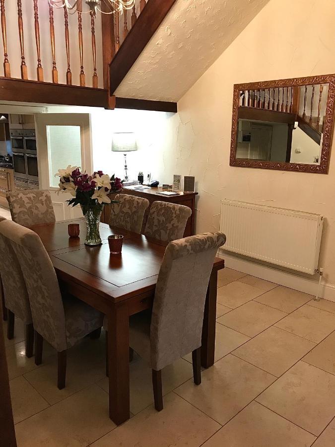 Bridge Farm * Leeds (West Yorkshire)